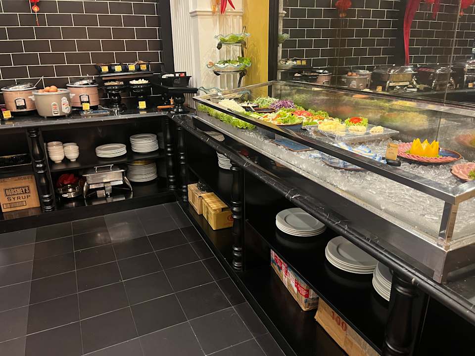 Gastro Adora Art Hotel