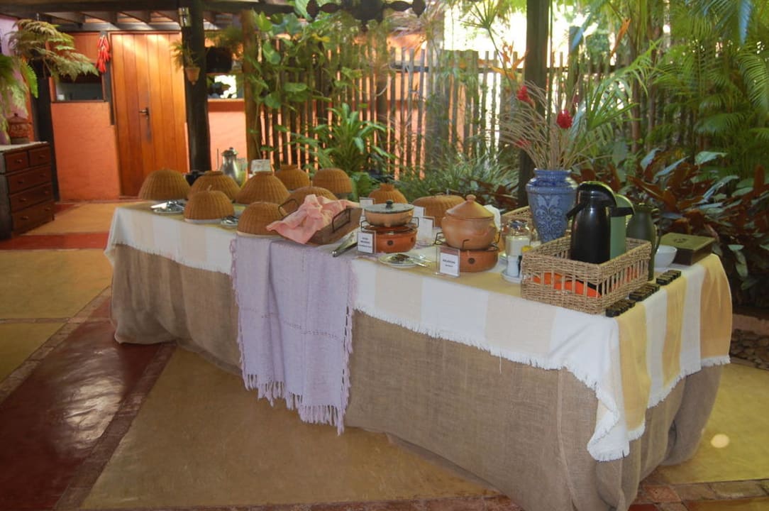 Frühstücksbuffet Pousada Vilangelim