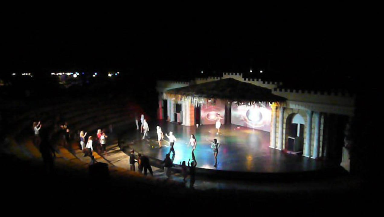 Theather by night Sunrise Resort Hotel