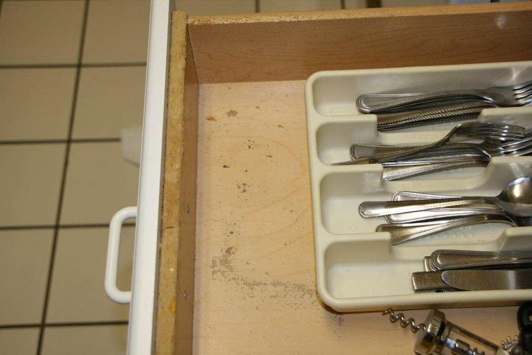 Schmutzig und eklig  Oak Plantation Resort