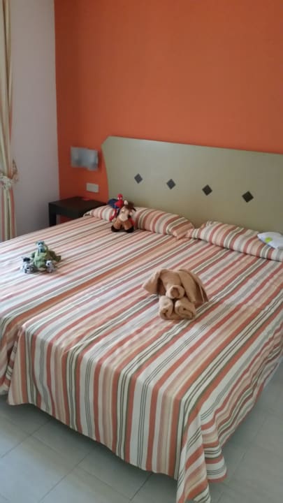 "Deko vom Bett" SBH Hotel Taro Beach (Costa Calma ...