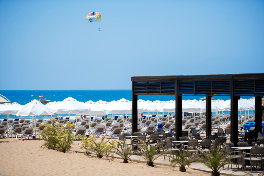 Strand Barut B Suites
