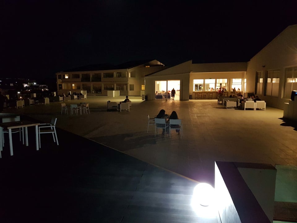 Außenansicht Isla Brown Chania Resort, Curio Collection by Hilton