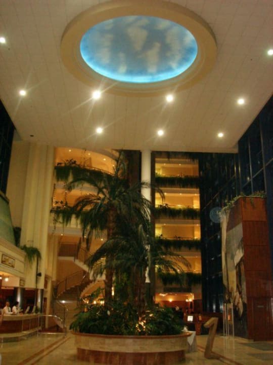 В отеле, у ресепшн ZT Hotel & Spa Peñíscola Plaza Suites