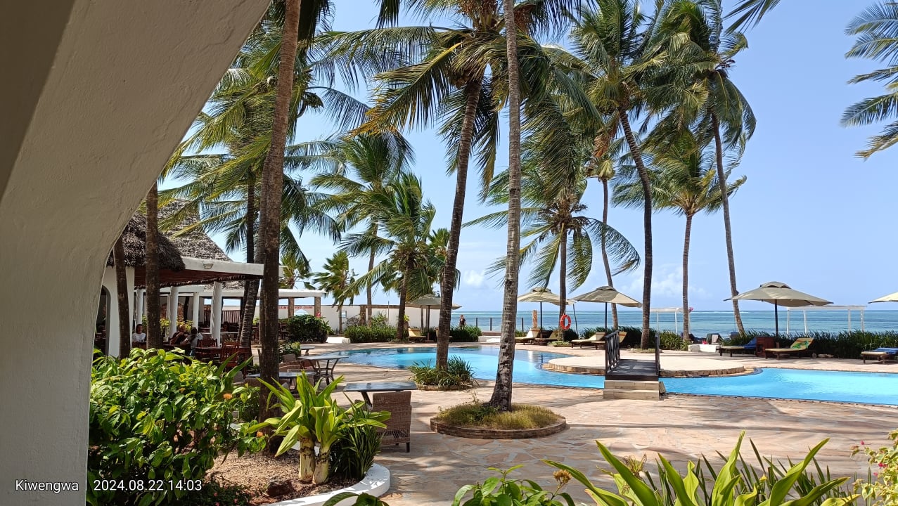 Pool Sultan Sands Island Resort & Spa