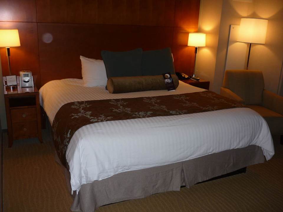Großes Doppelbett Omni San Diego Hotel
