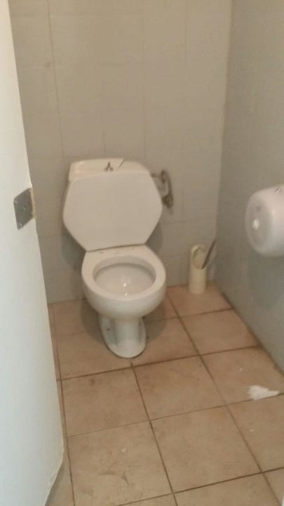 Toilette bei der Pool-Bar Lindos Royal Resort