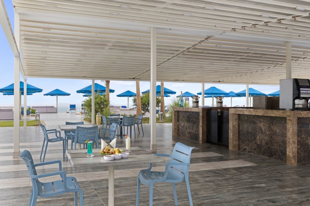 Gastro Pickalbatros White Beach Resort