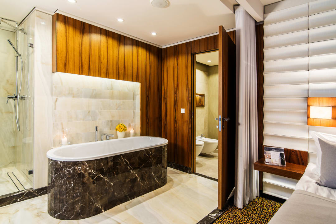 Zimmer Airport Hotel Okecie