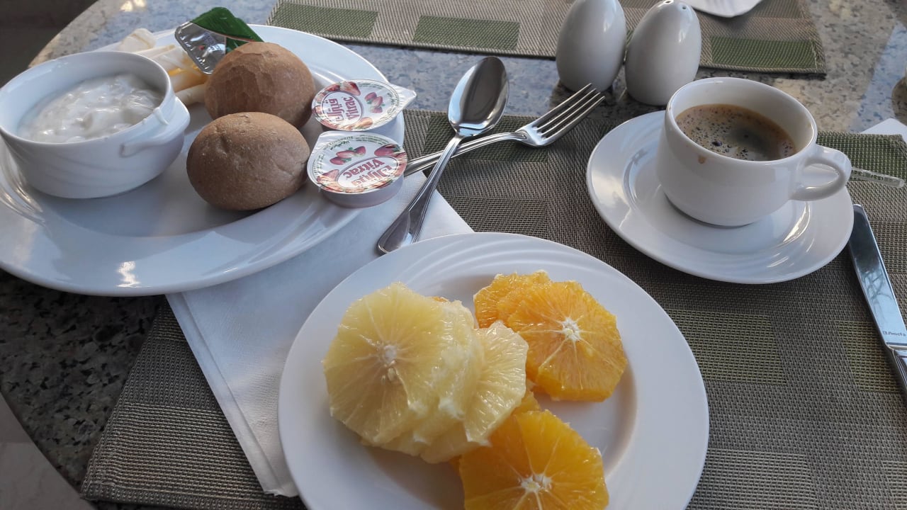 Viel frisches Obst Royal Star Beach Resort