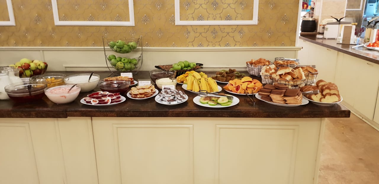 Gastro Hotel Mena Palace