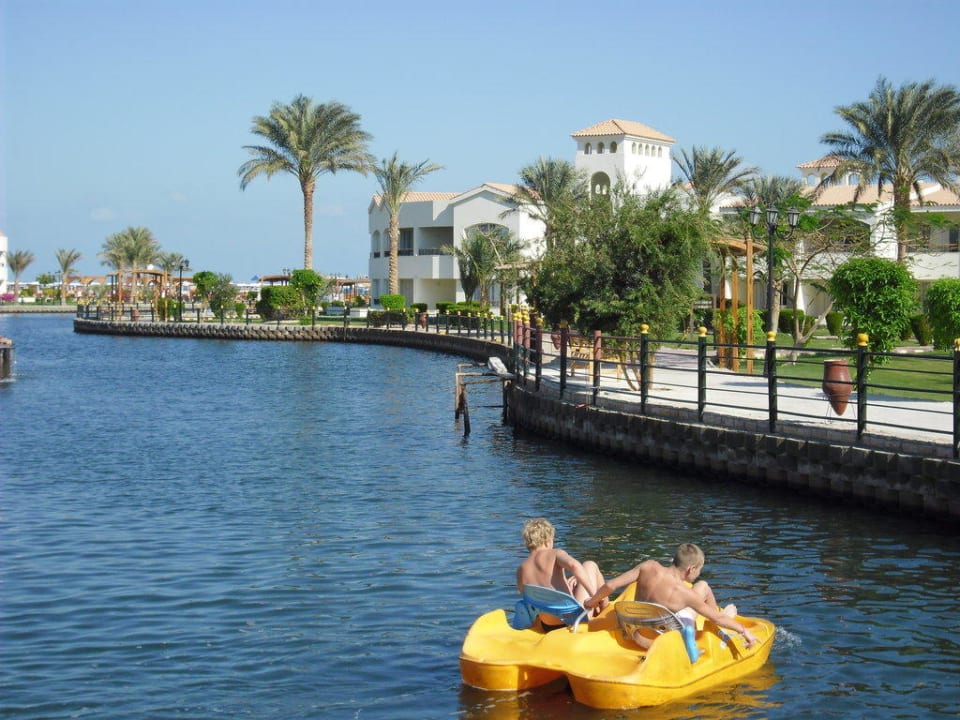Tretboot Pickalbatros Dana Beach Resort - Hurghada