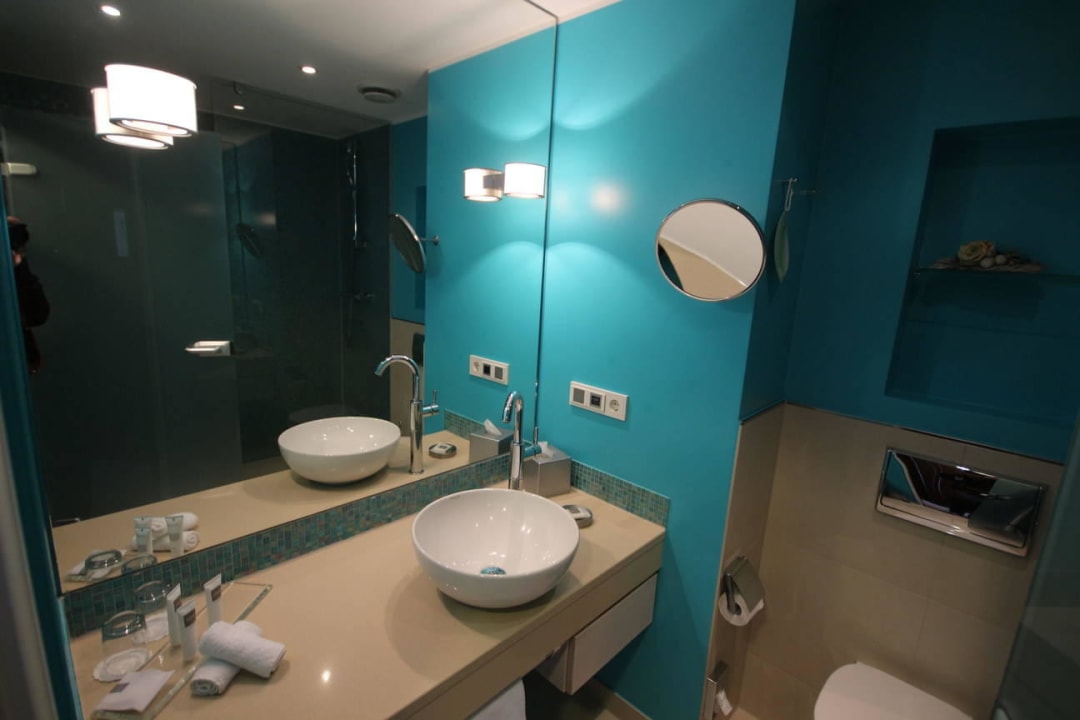 Bad Zimmer 652  Dorint Hotel Bremen