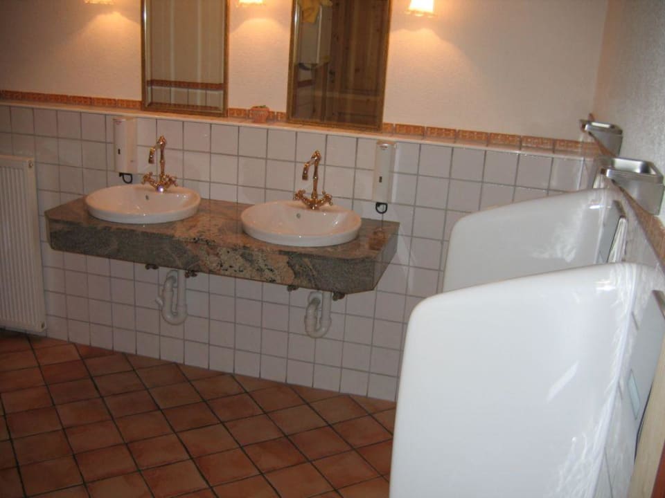 Herrentoilette Hotel Edelweiss Schlössl