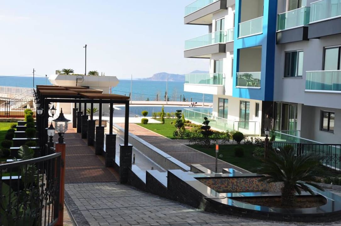 Apartment panorama Direct Beach Apartments