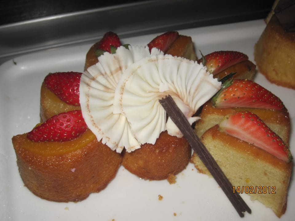 Erdbeerkuchen Stella Beach Resort & Spa Makadi Bay