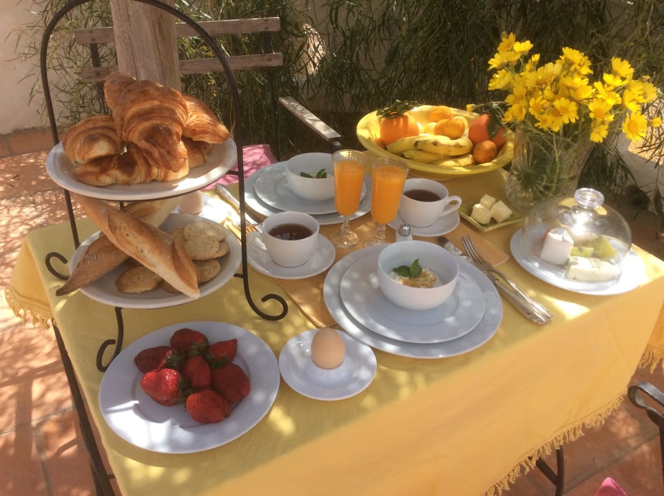 Gastro Maison dˋHôte Domaine El-Manar