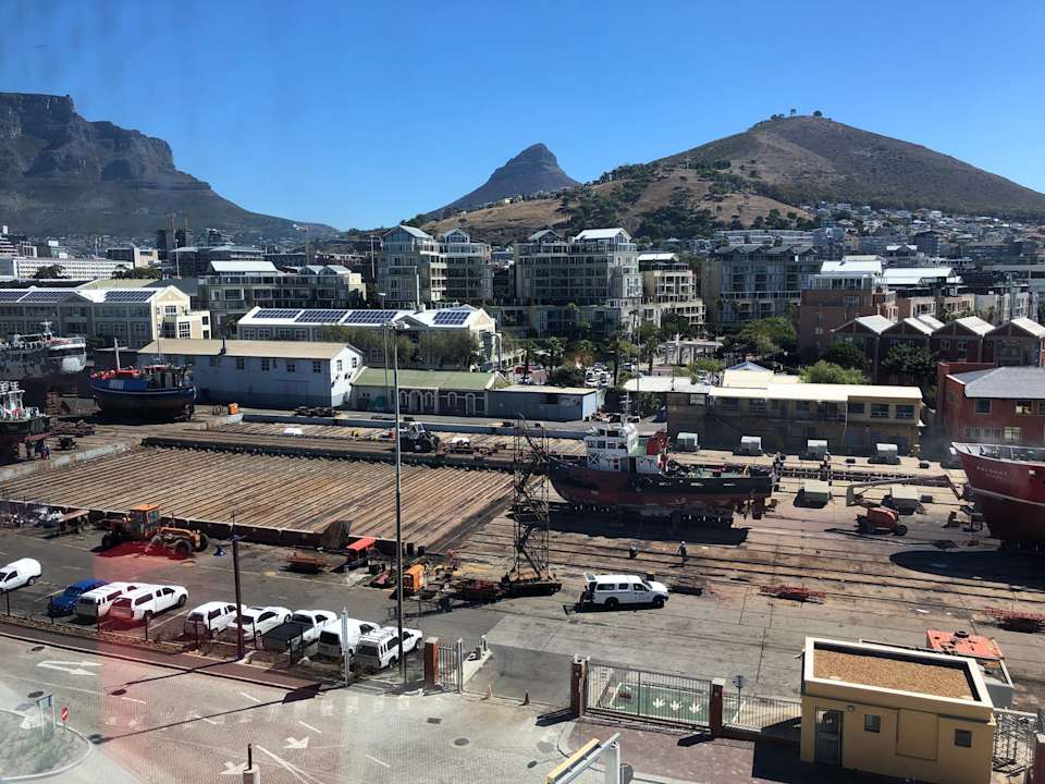 Ausblick Radisson RED Cape Town