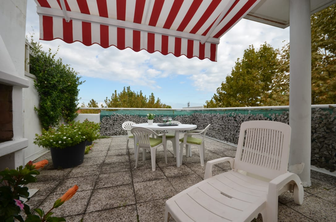 Außenansicht Aparthotel Pineda