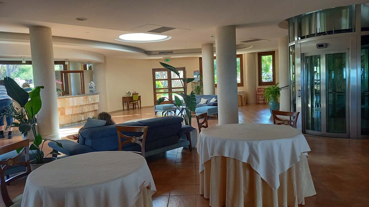 Lobby Hotel Residence Santa Chiara