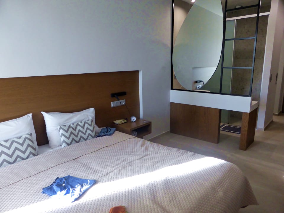 Zimmer Hotel Marinos Beach