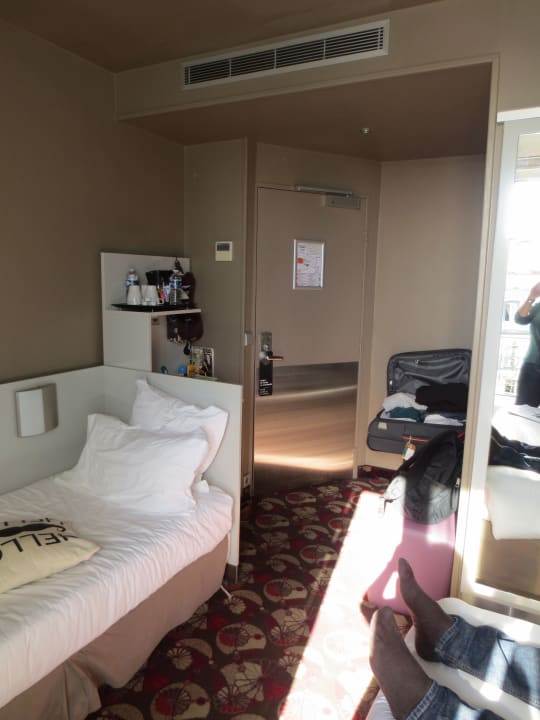 Eingangstür Libertel Montmartre Opéra