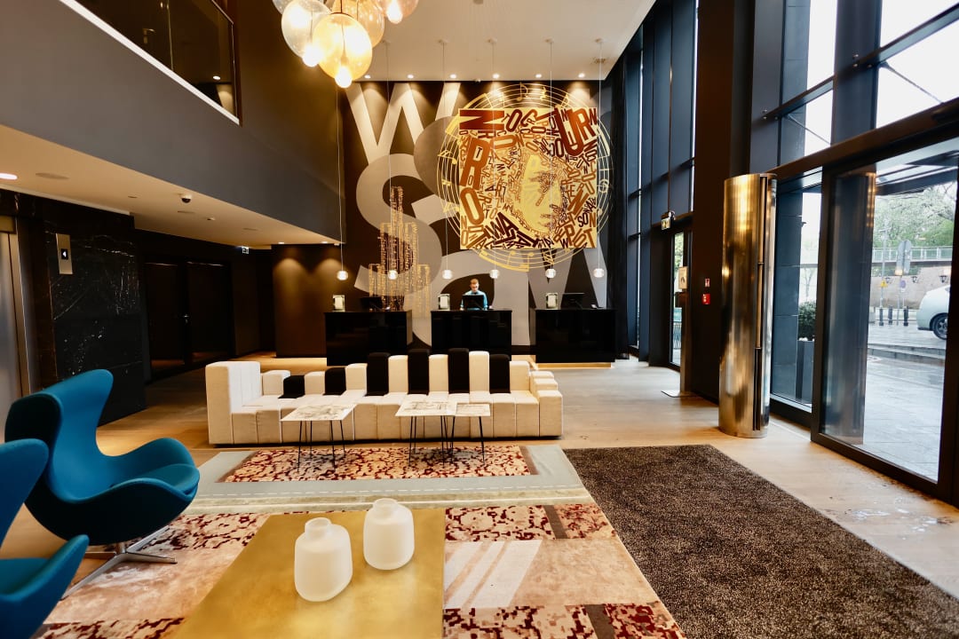 Lobby Motel One Warschau-Chopin