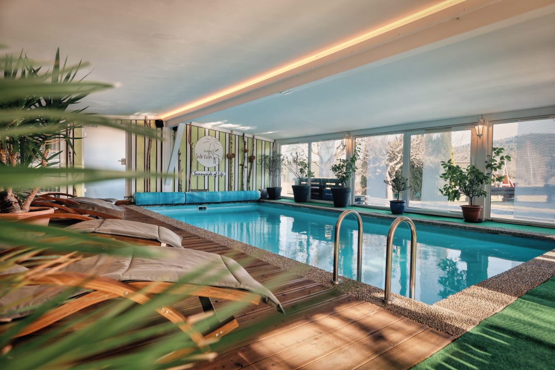 Pool Hotel Hirschenstein