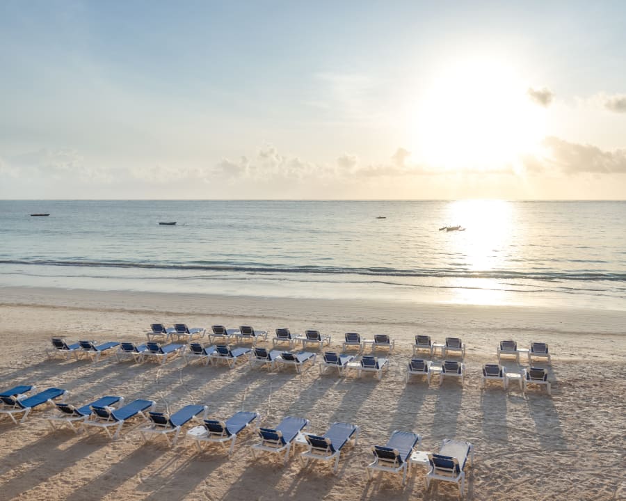 Strand Hotel Kiwengwa Beach Resort