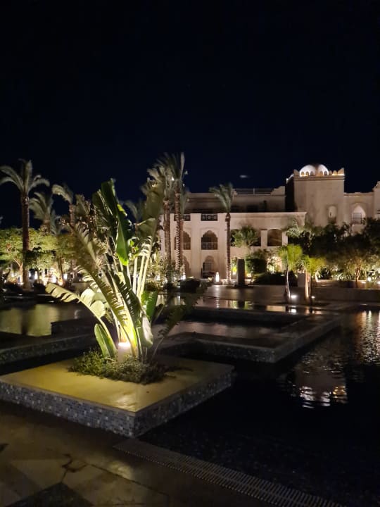 Gartenanlage The Grand Palace - Adults only