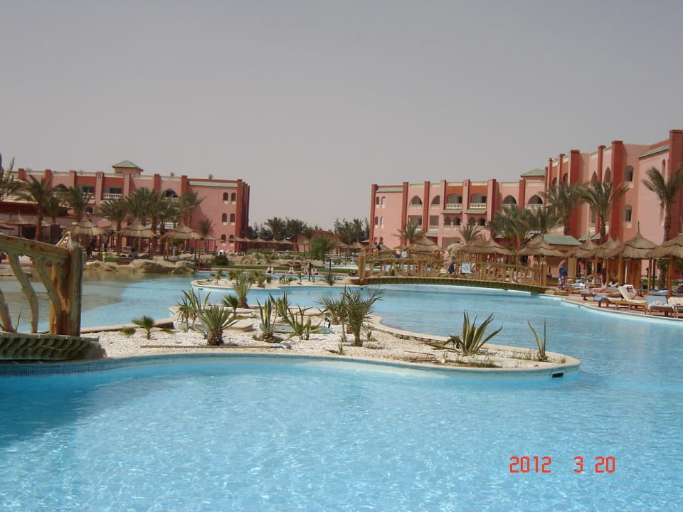 Basen w resorcie Pickalbatros Aqua Park Resort - Hurghada
