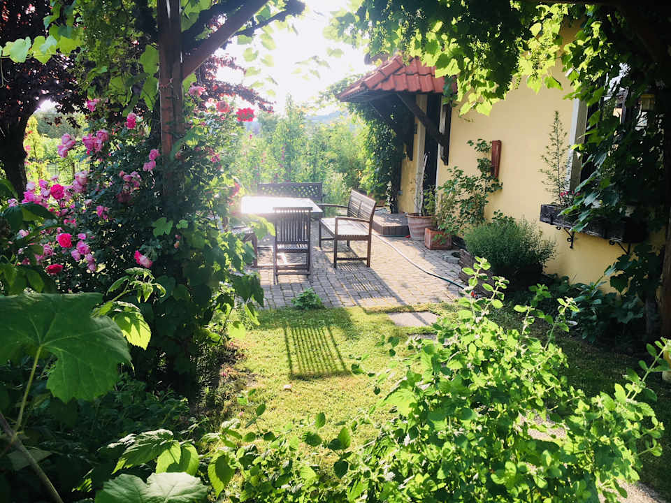 Gartenanlage Landhaus Weinblick