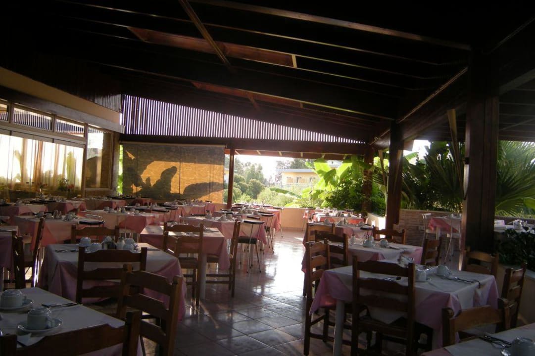 Restaurant  Hotel Golden Odyssey