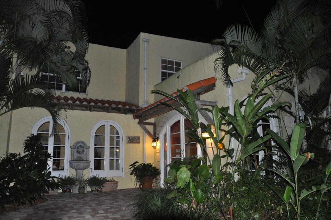 Am Abend Bed & Breakfast Grandview Gardens