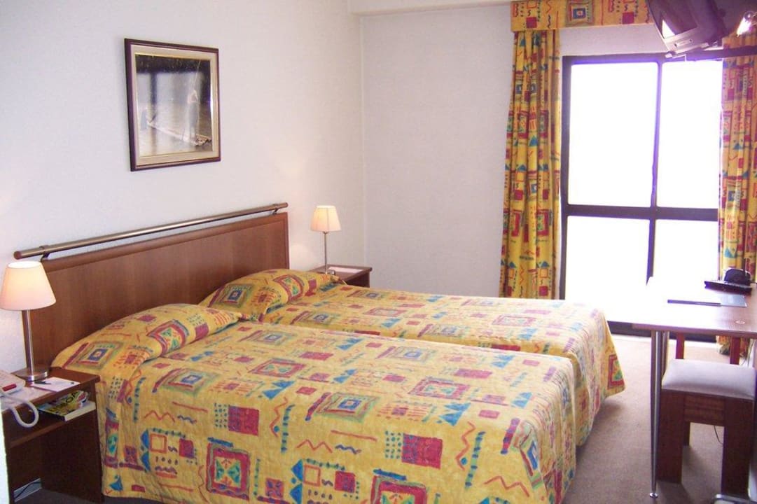 Zimmer Holiday Inn Express & Suites Lisbon - Príncipe Real