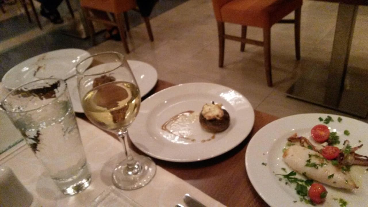 Przystawki w Aegan Grand Hotel Holiday Resort