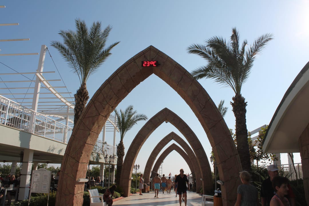 Weg zum Strand  Hotel Delphin Imperial