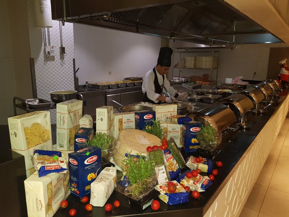 Gastro Well Palace Side