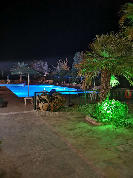 Pool Hotel Kathrin Beach