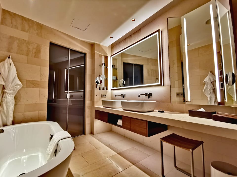 Zimmer The Fontenay Hamburg