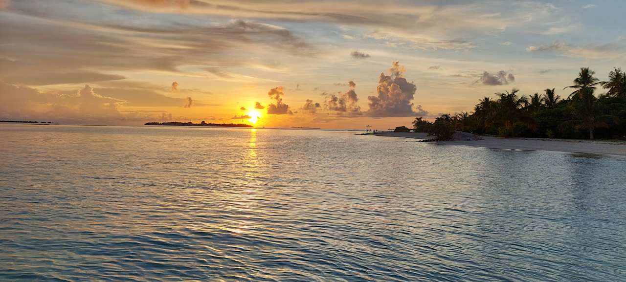 Strand Adaaran Select Meedhupparu Island Resort - Premium All Inclusive