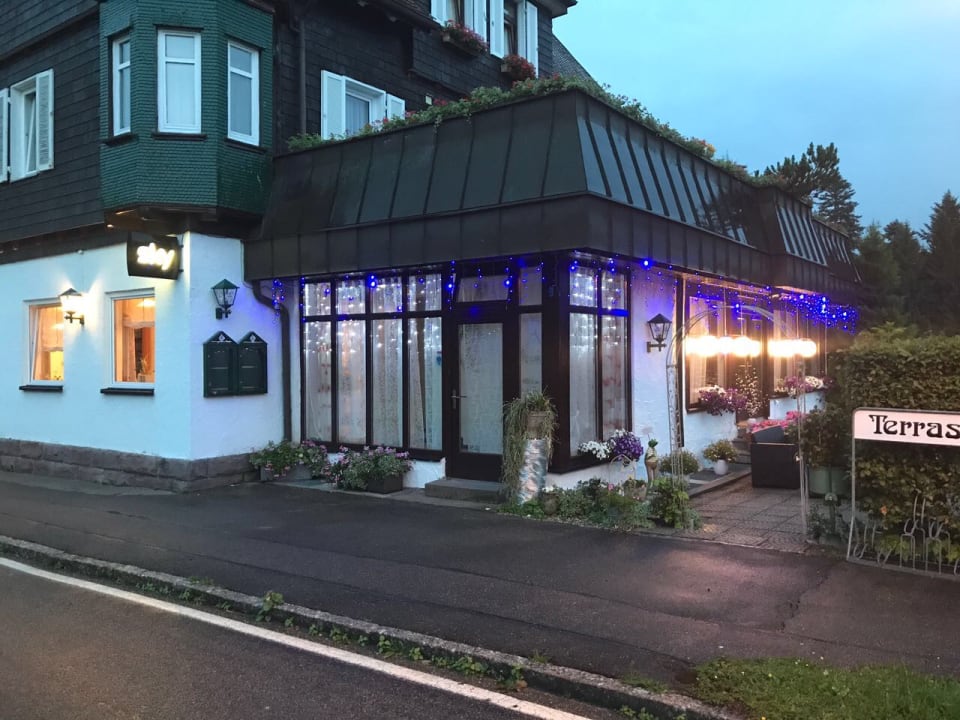 Außenansicht Hotel Hirsch