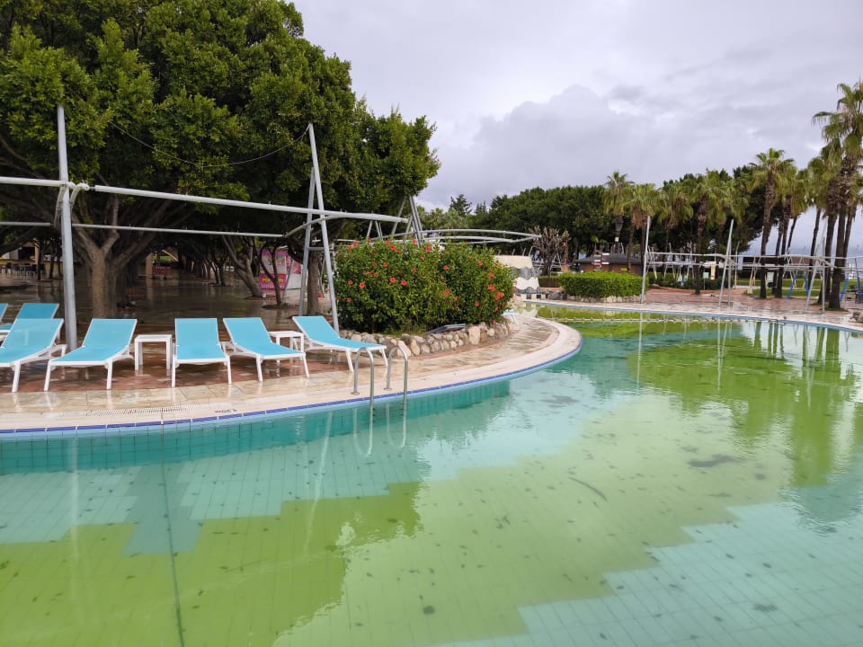 Pool Limak Limra Hotel & Resort