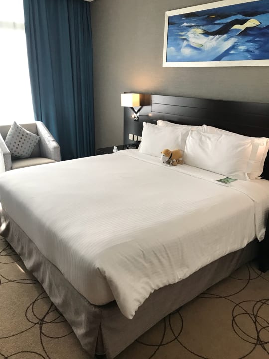 Zimmer Ramada by Wyndham Dubai Barsha Heights