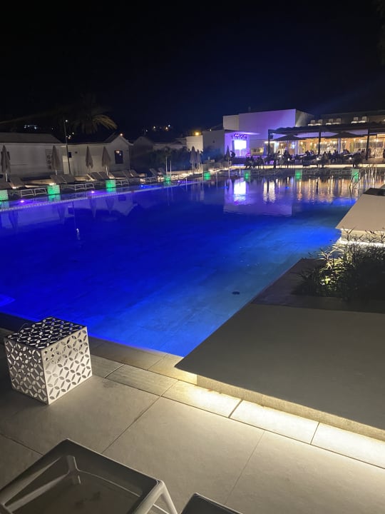 Pool Club Maspalomas Suites & SPA