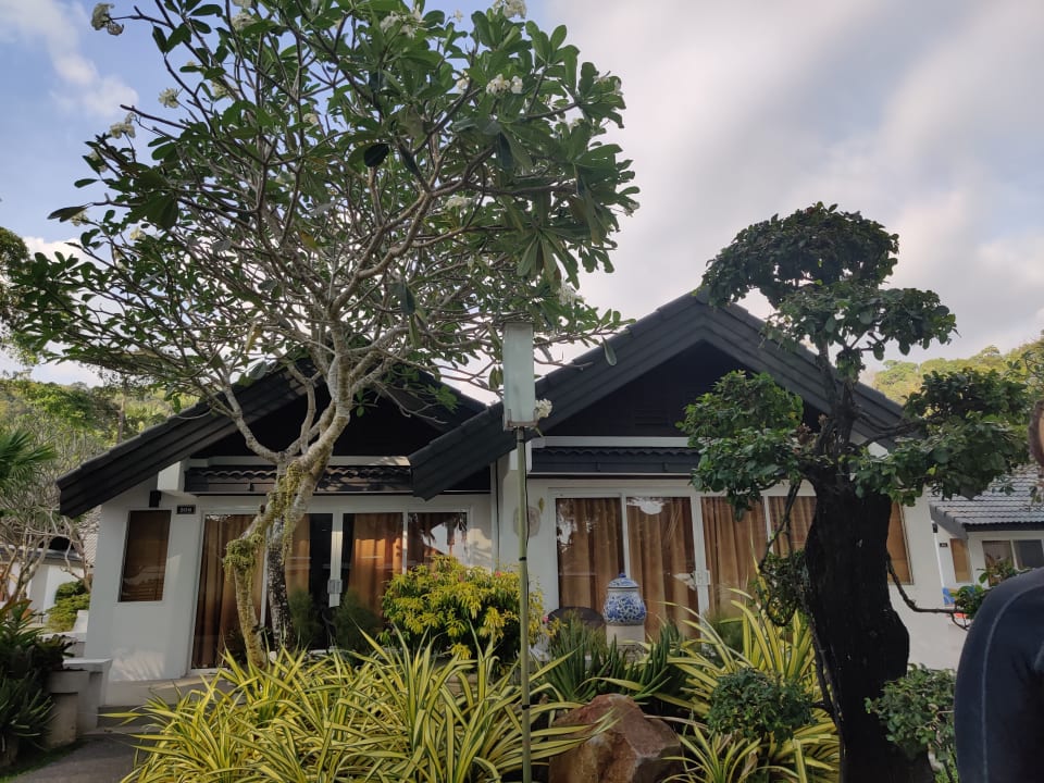 Gartenanlage Thavorn Beach Village Resort & Spa