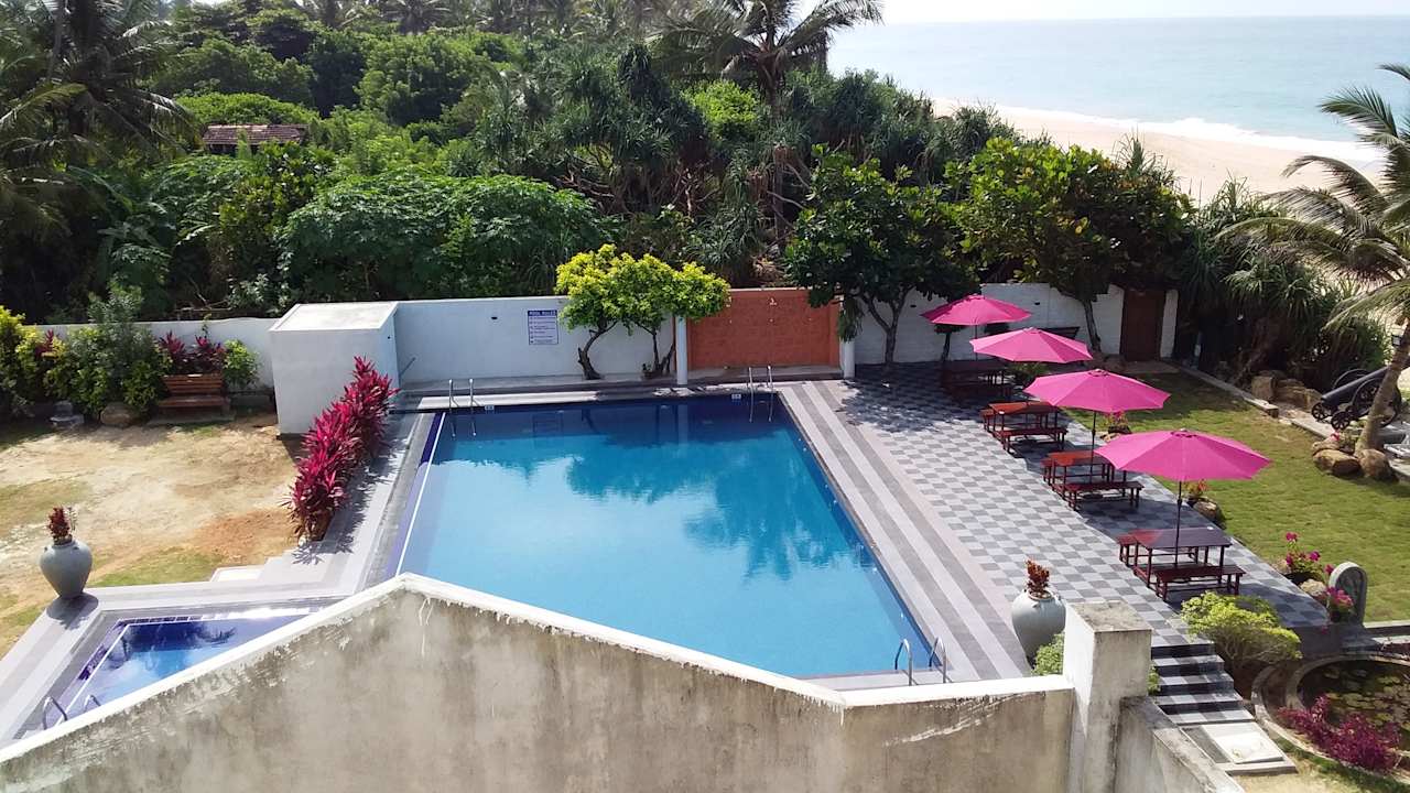 Pool Sea Brezze Hotel