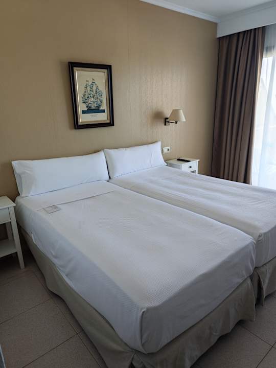 Zimmer Valentin Son Bou