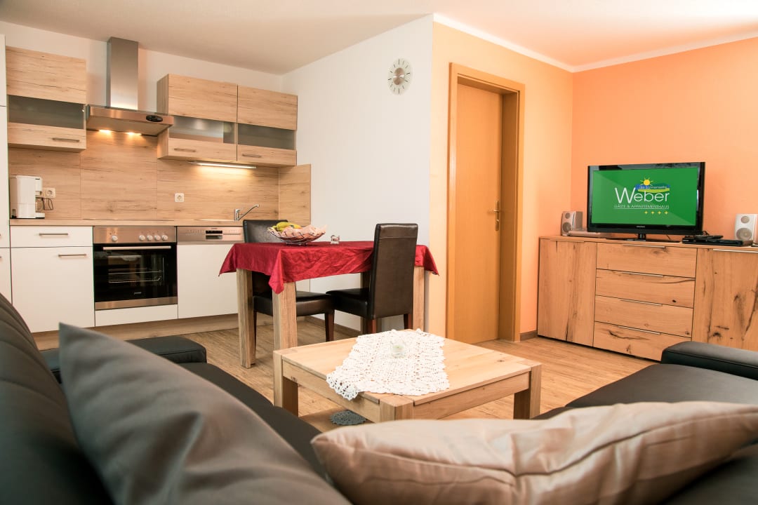 Zimmer Gäste- & Appartmenthaus Weber