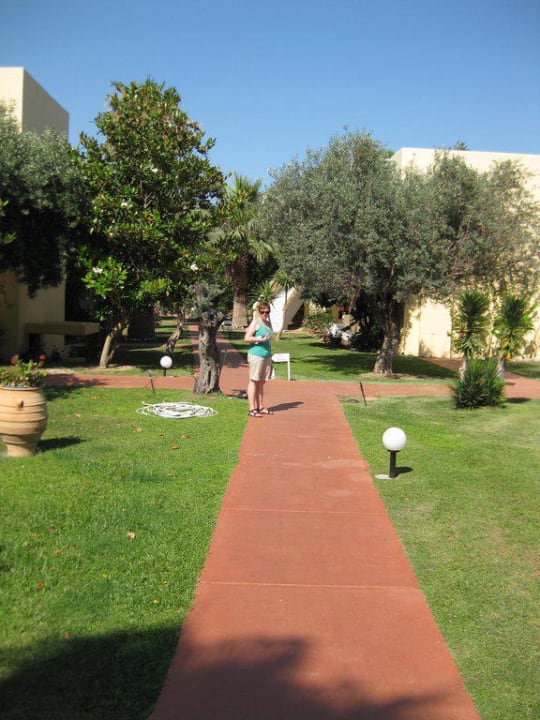 Garten Hotel Golden Odyssey